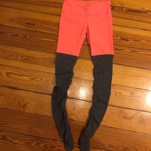 Alo Yoga goddess leggings